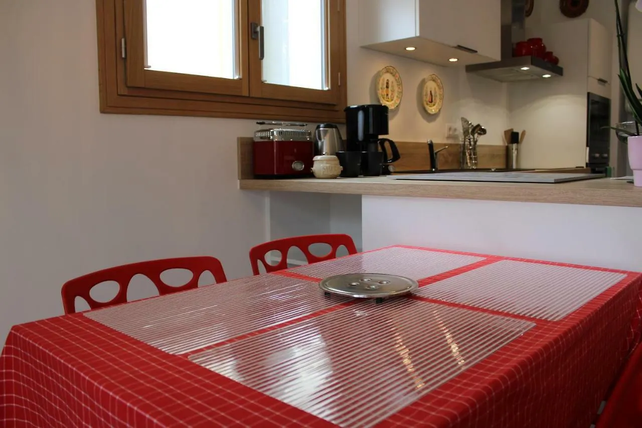 Magnifique Appartement Centre-Ville 2 Pieces 45 M2 Tres Calme Perros-Guirec France