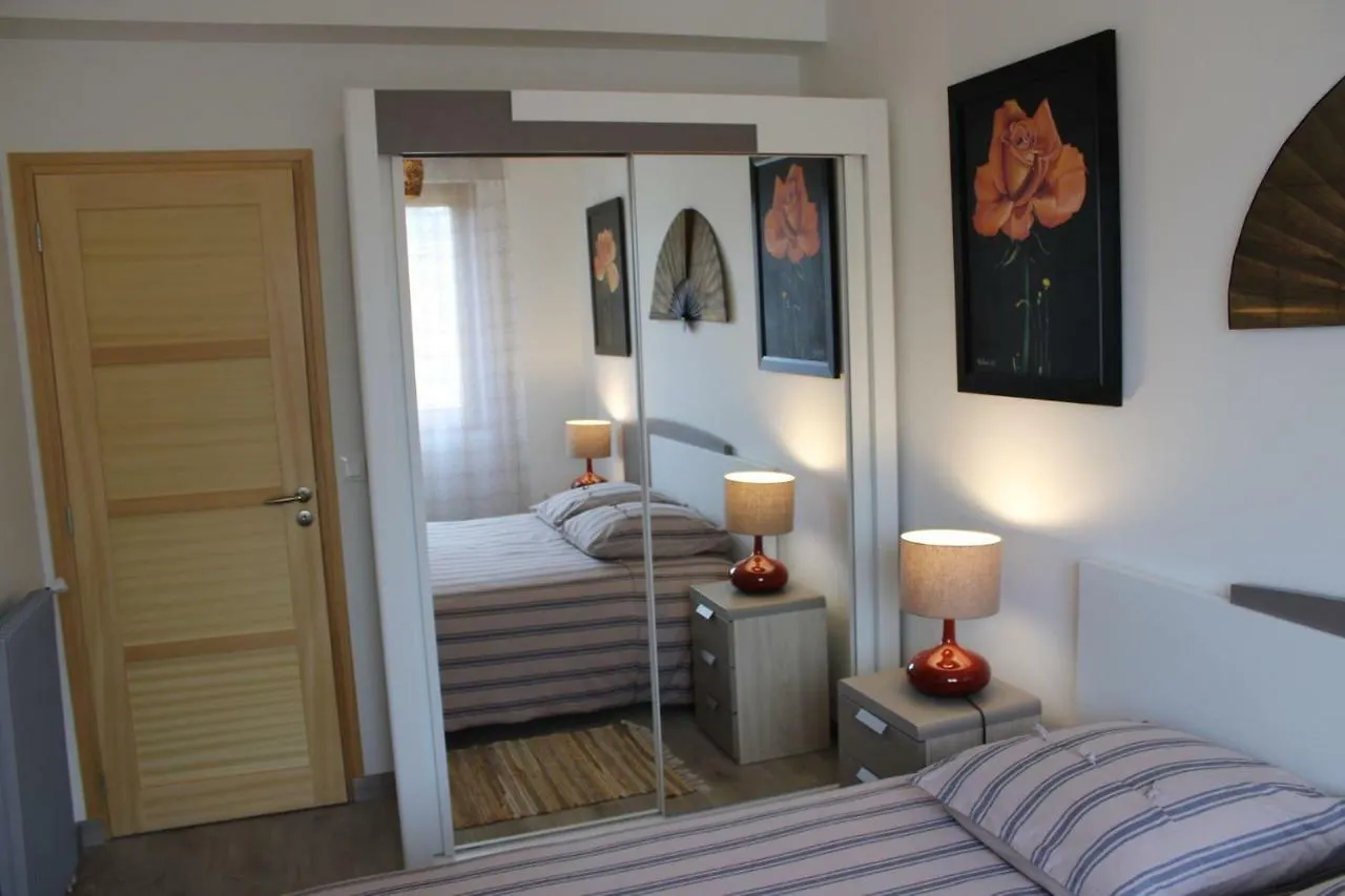 Magnifique Appartement Centre-Ville 2 Pieces 45 M2 Tres Calme Perros-Guirec 0*,  France